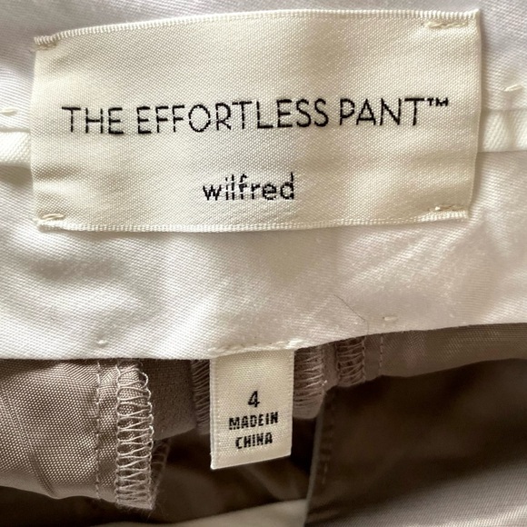 Aritzia Wilfred Effortless high-rise shorts. 🩶 - Picture 4 of 10